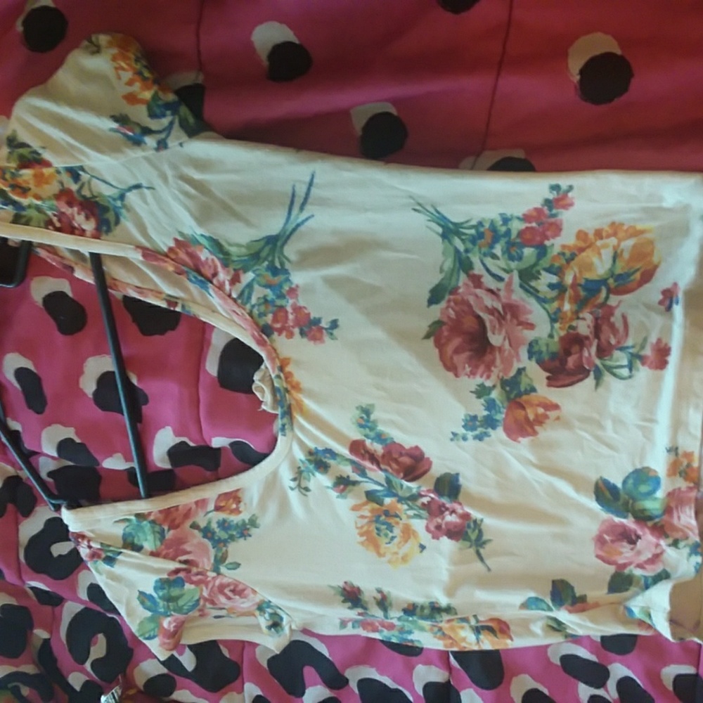 Floral crop top